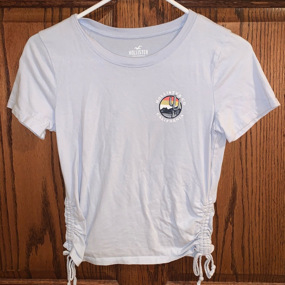 hollister t shirt